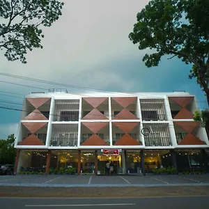 https://royalton-residency.kerala-hotels.net