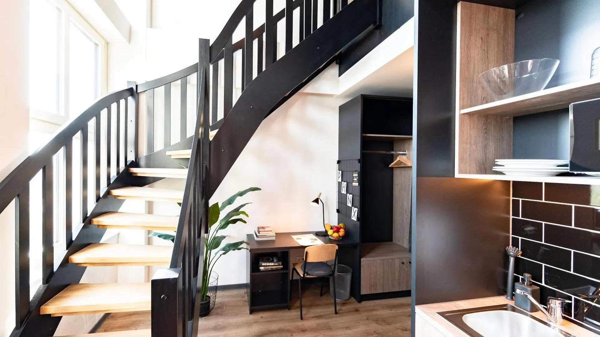 Phnx Aparthotel Hamburg 3*,  Germany
